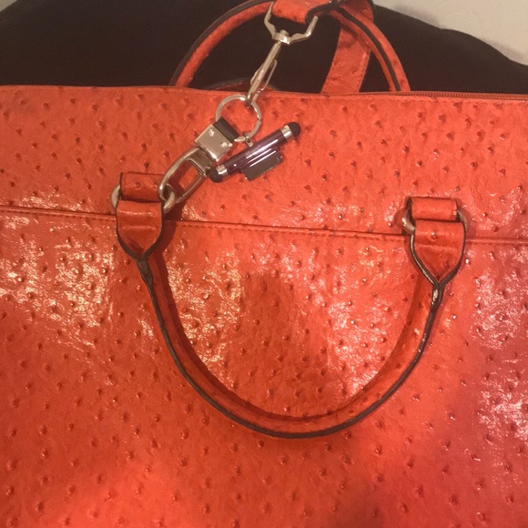 BUENO LAPTOP BAG OR PURSE - Picture 4 of 7